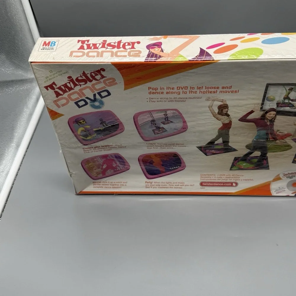 Vintage Y2K Twister Dance DVD‎ Game w/ 4 Floor Mats Disc Milton Bradley Sealed
